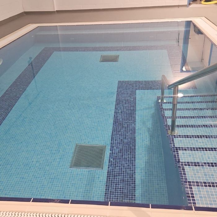 Castlebrae Hydro Pool