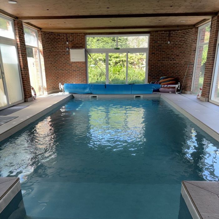 Chapel Row Swimming Pool