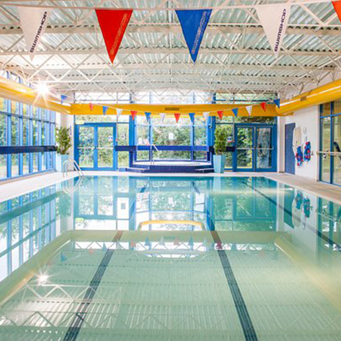 Holiday Inn Chester Pool