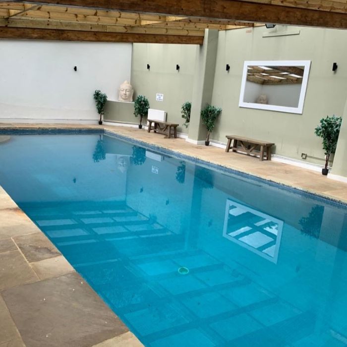 Hunter Shields Pool, Flore