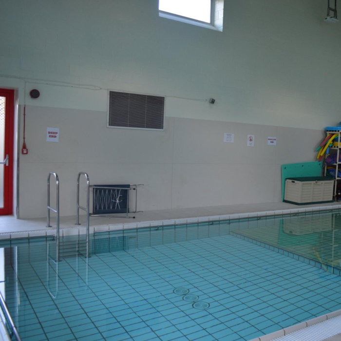 Milton Keynes University Pool Hospital