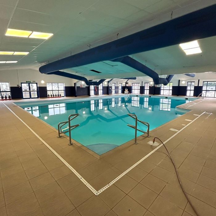 challaborough bay swimming pool