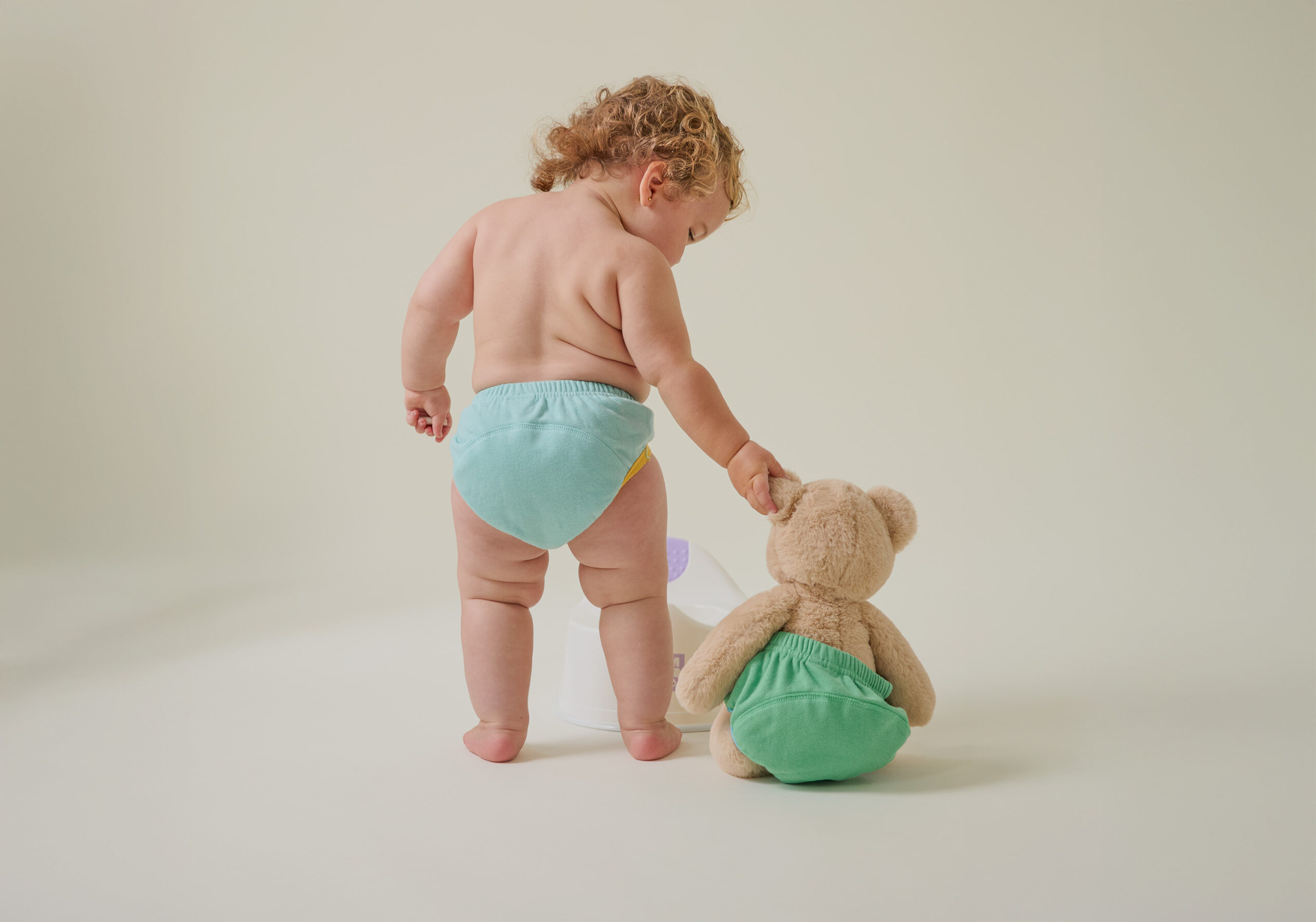 Reusable nappies: a simple guide for parents starting their journey